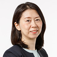 Professor Ayumi Hirano